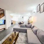 Apartment G2 Maison Grand Confort, Calme Vichy