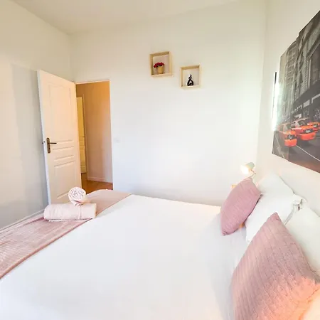 Apartment G2 Maison Grand Confort, Calme Vichy