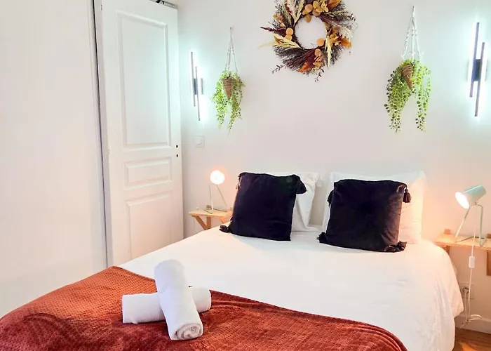 Apartment G2 Maison Grand Confort, Calme Vichy